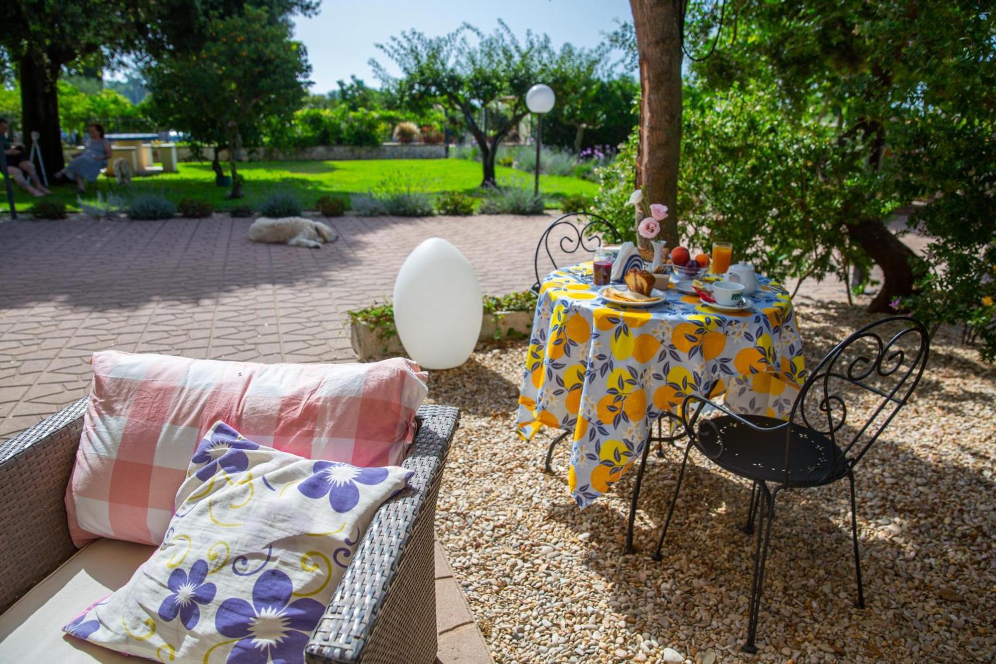I Lecci Guesthouse San Felice Circeo Kültér fotó